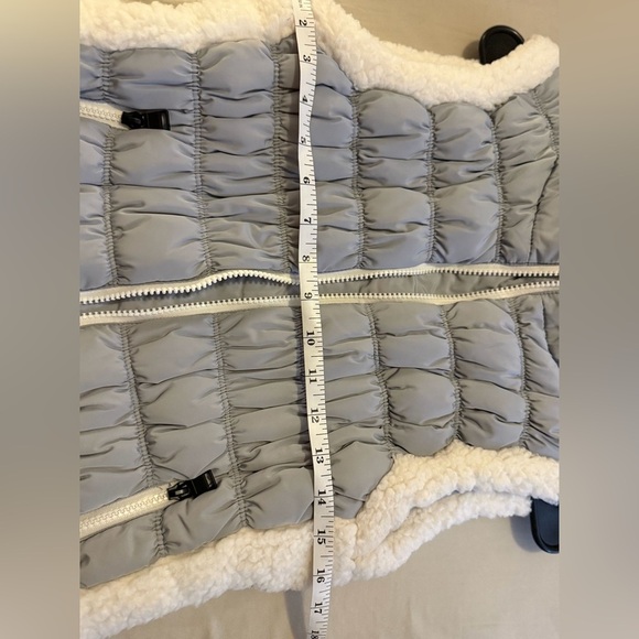 Calvin Klein Light blue and Cream Quilted Vest - Picture 10 of 10